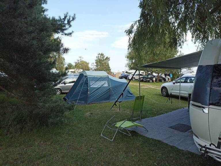 zdjecie-pola-namiotowego-7